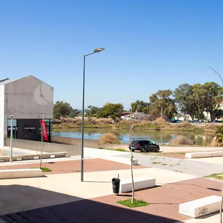 Hostel Lizbon South Bed